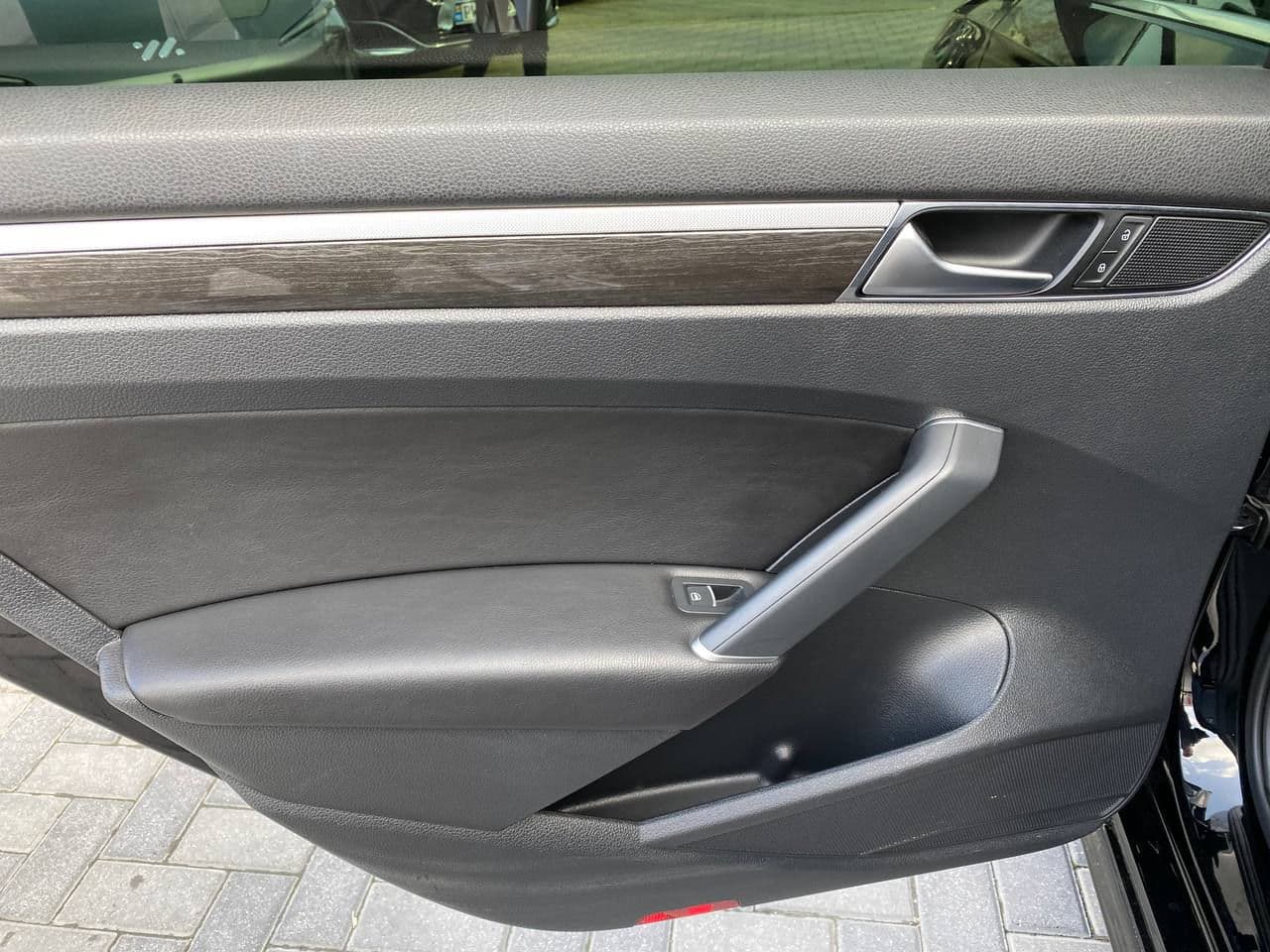 Volkswagen Passat 2015 — Миниатюра 16