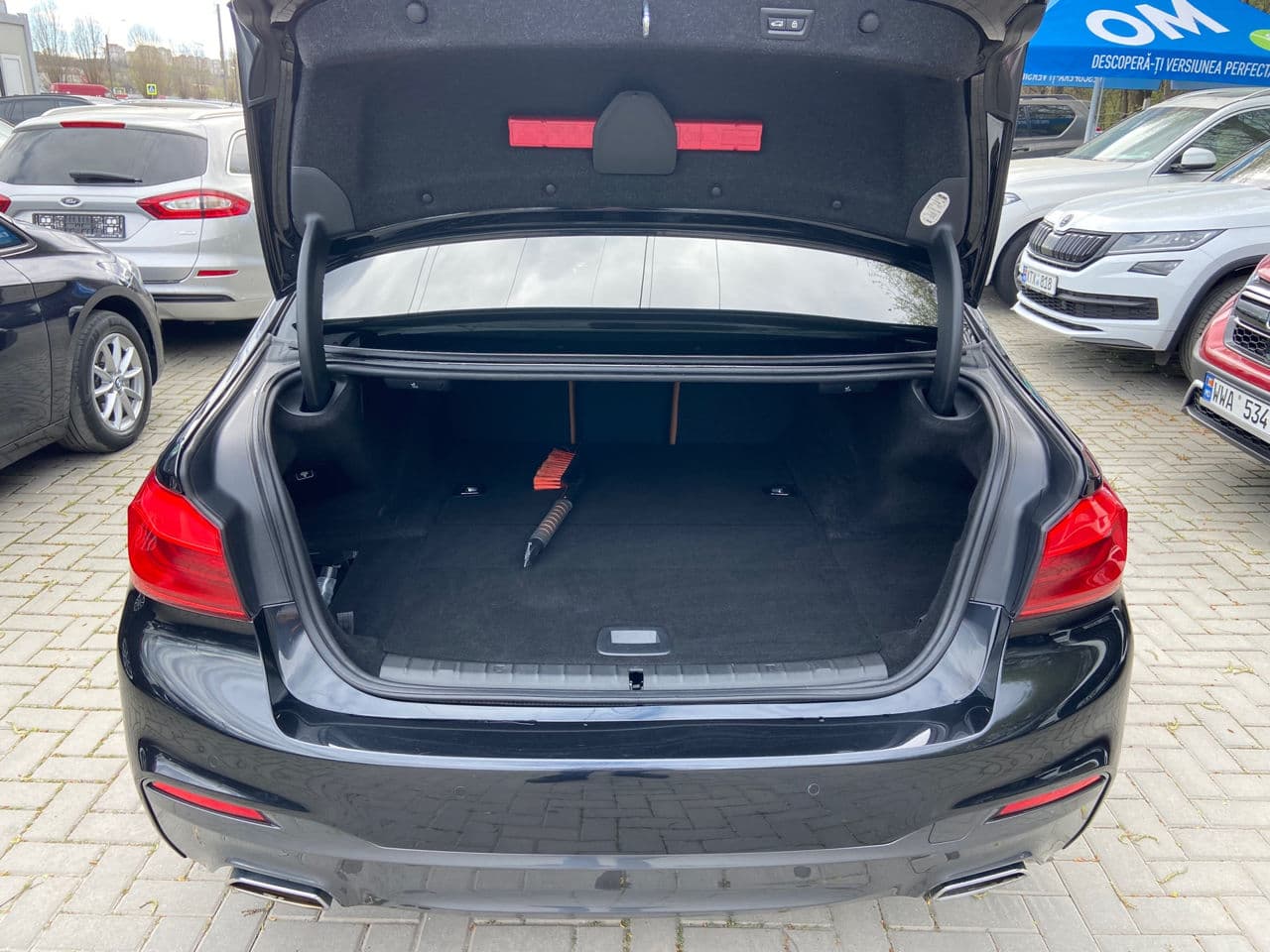 BMW 530e 2018 — Миниатюра 5