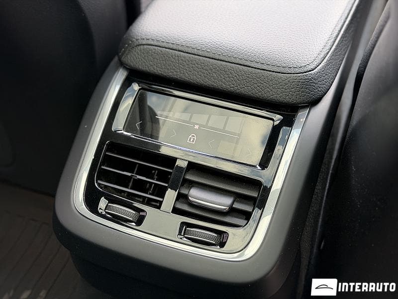 2017 Volvo XC 60 — Miniatură 19
