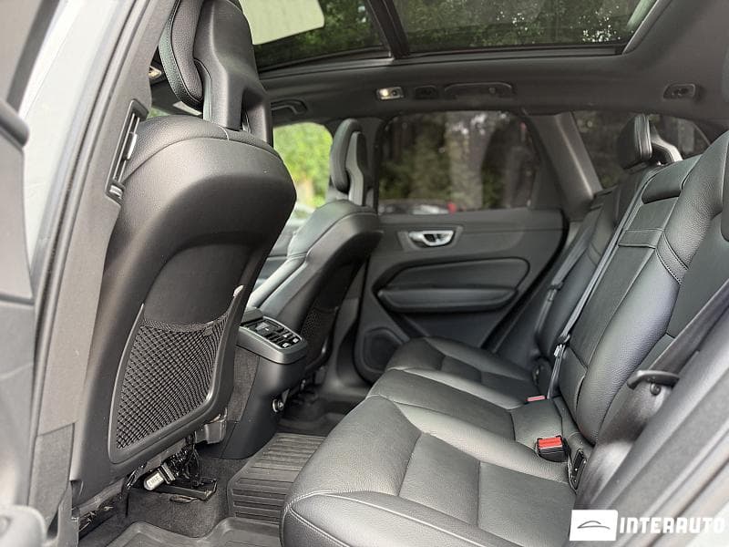 2017 Volvo XC 60 — Miniatură 16