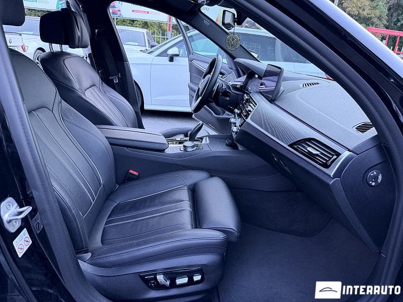 2020 BMW 530e — Miniatură 15