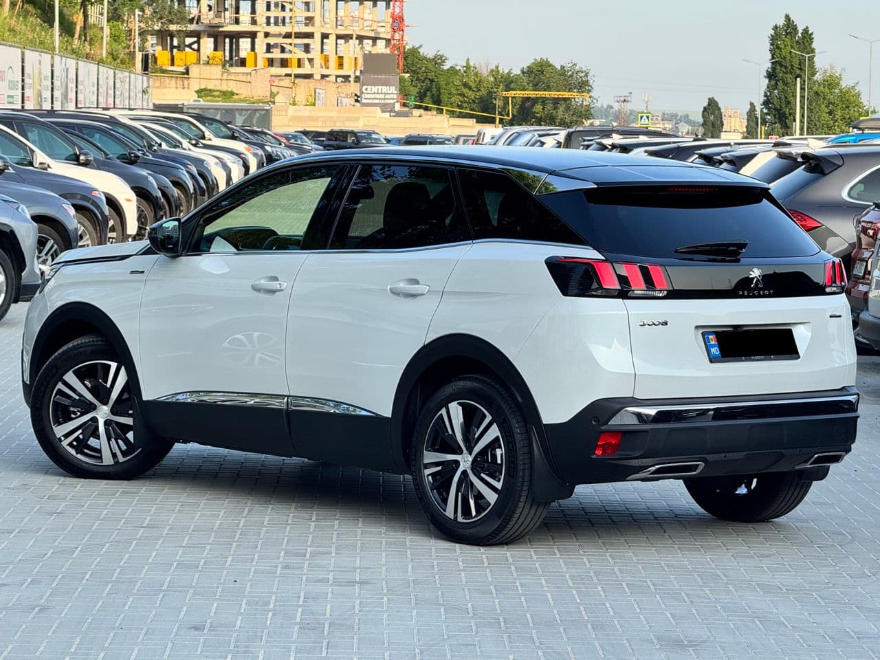 2020 Peugeot 3008 — Miniatură 4