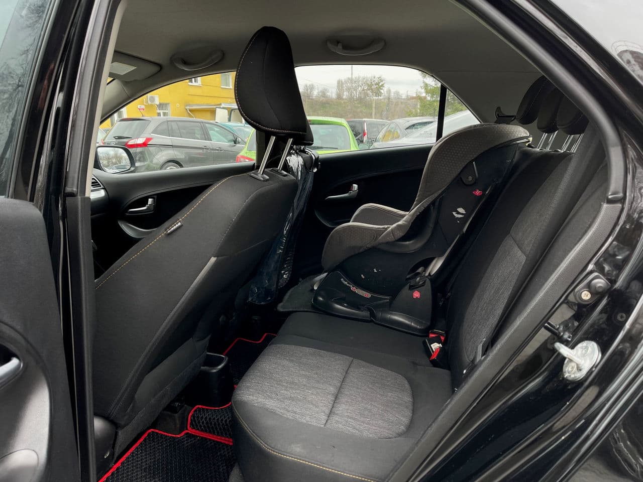 2012 Kia Picanto — Miniatură 16