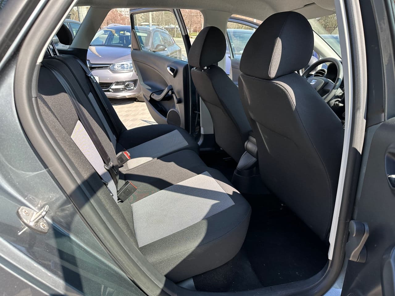2016 Seat Ibiza — Miniatură 7