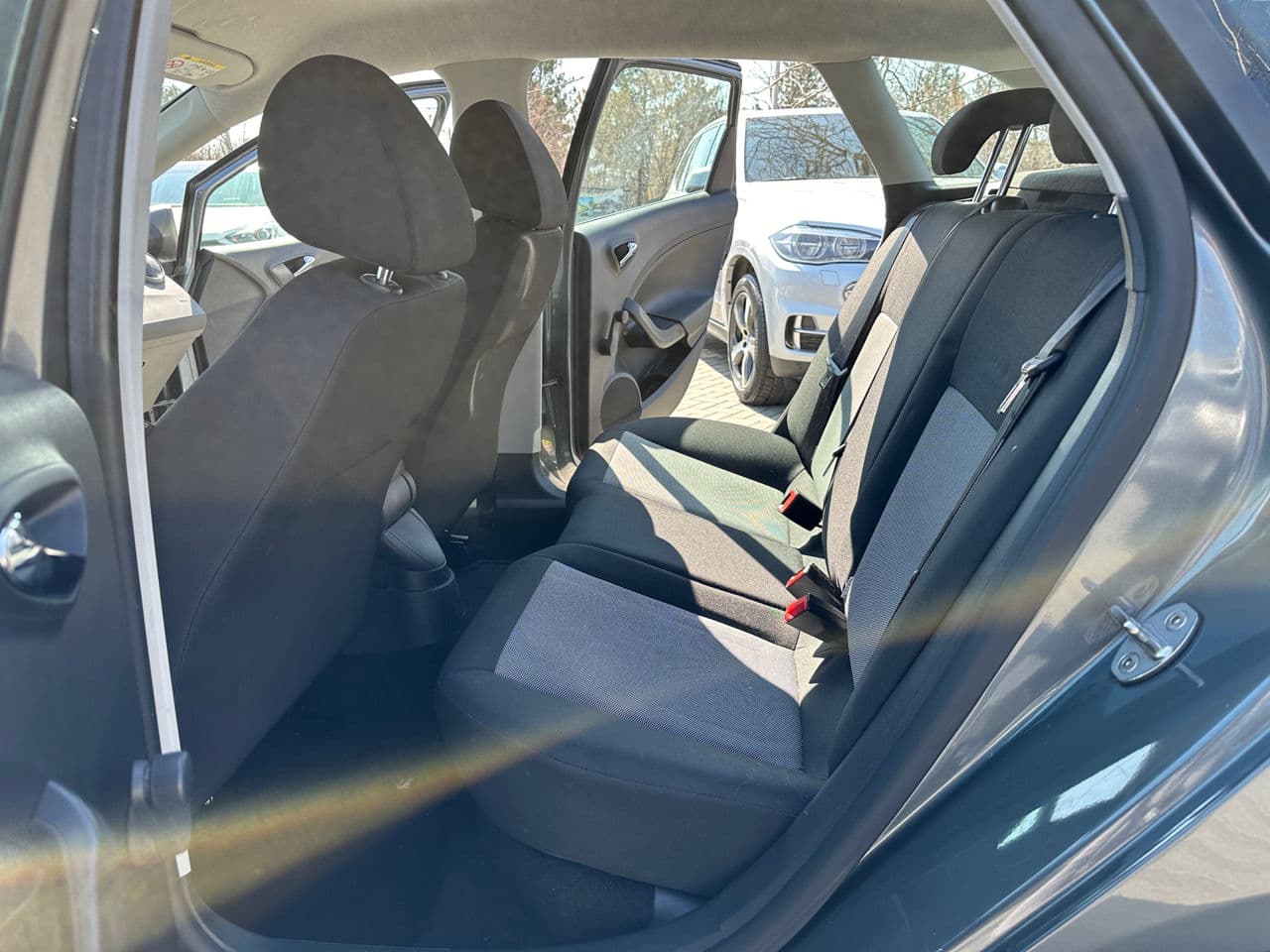 2016 Seat Ibiza — Miniatură 6