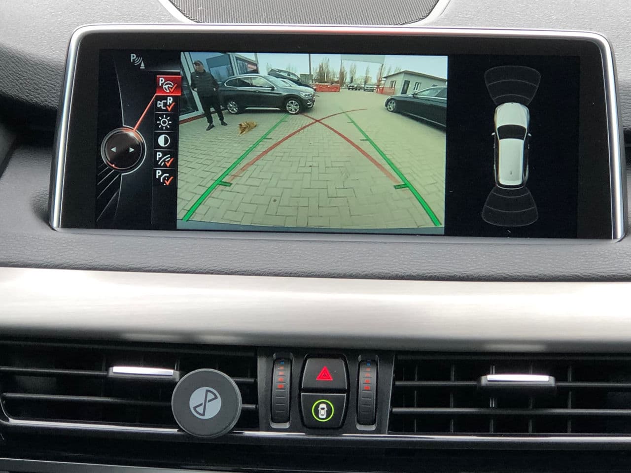 2016 BMW X5 4.0D — Miniatură 13