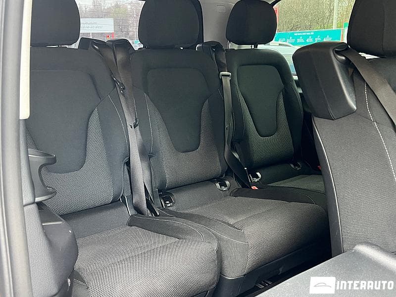 2017 Mercedes V 250 — Miniatură 18
