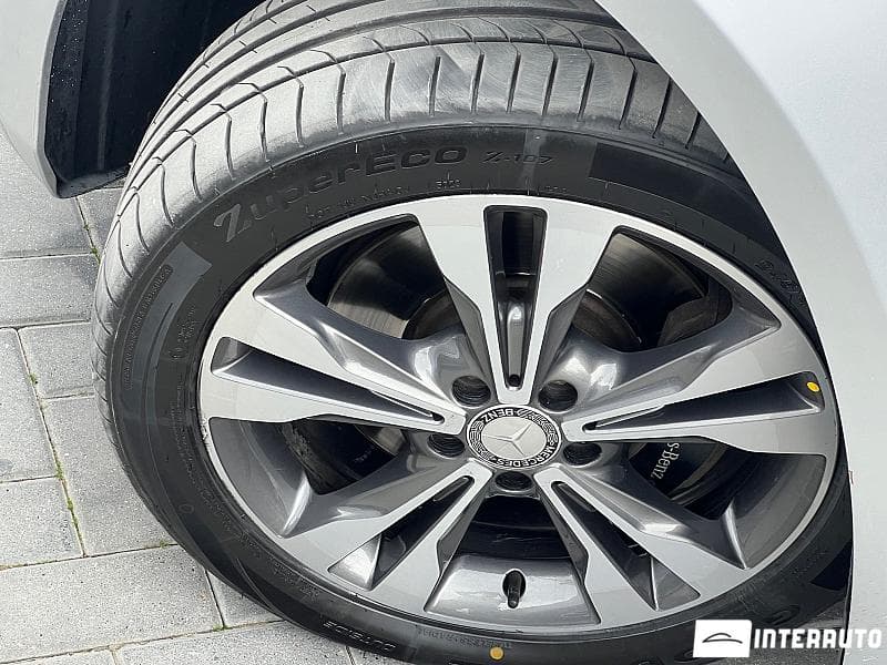 2017 Mercedes V 250 — Miniatură 25