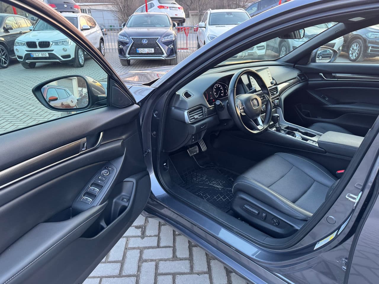 2019 Honda Accord — Miniatură 7