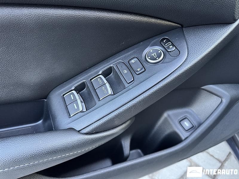 2019 Honda Accord — Miniatură 8