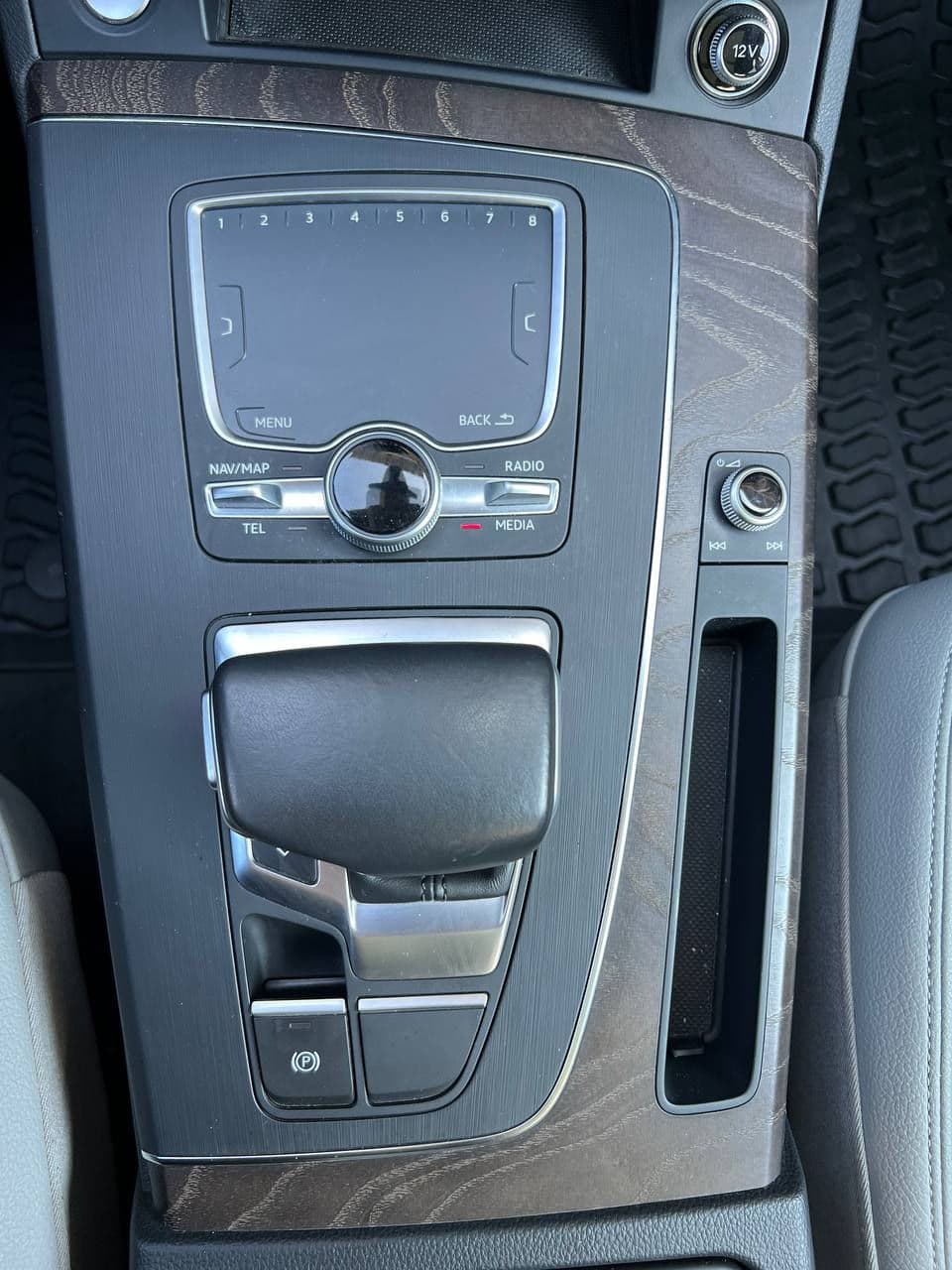 2017 Audi Q5 — Miniatură 15
