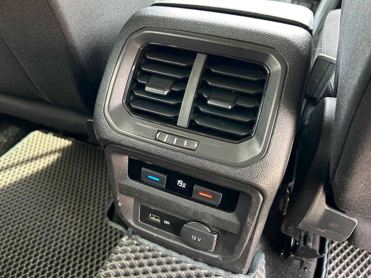 2019 Volkswagen Tiguan — Miniatură 20