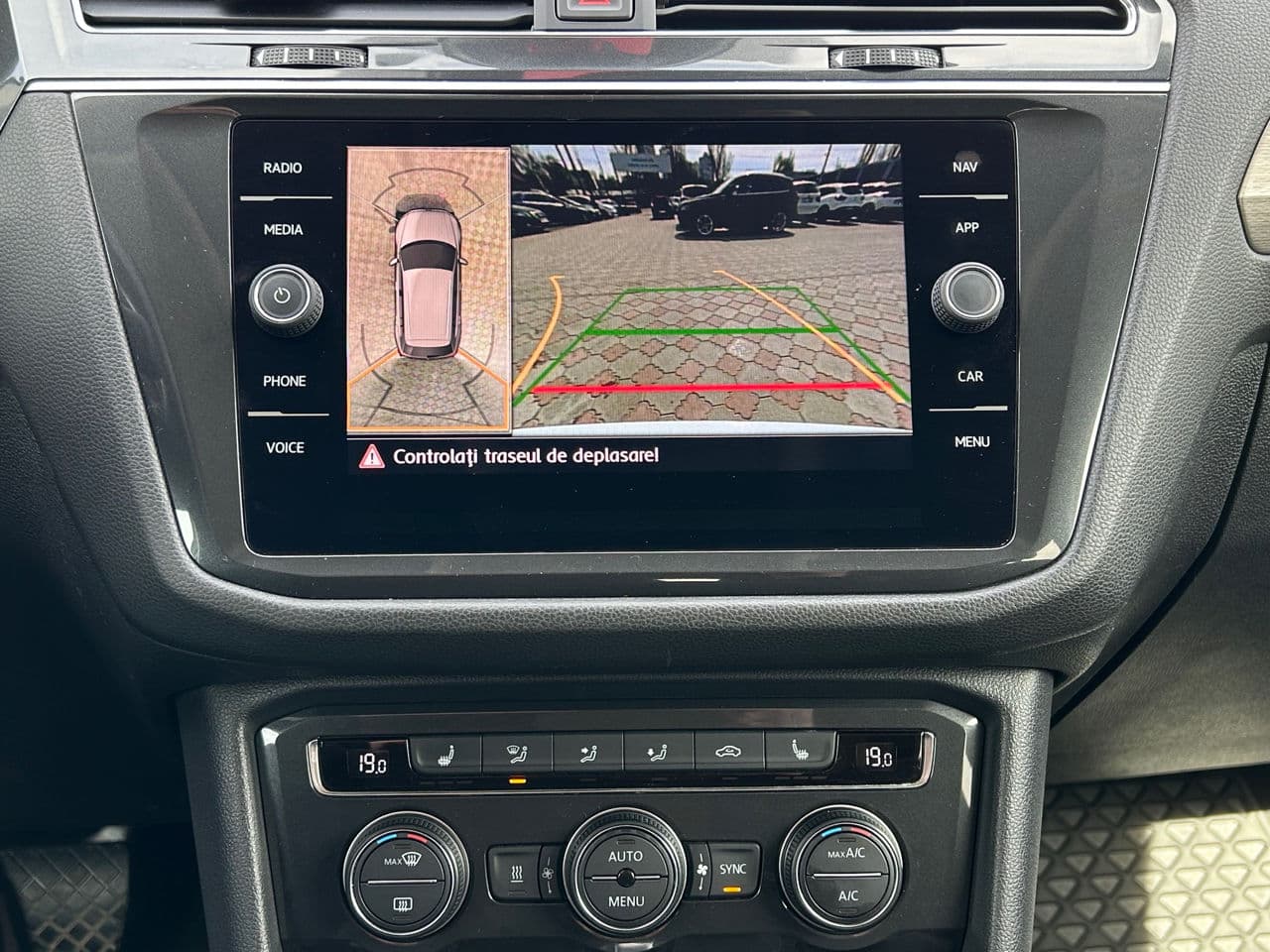 2019 Volkswagen Tiguan — Miniatură 14