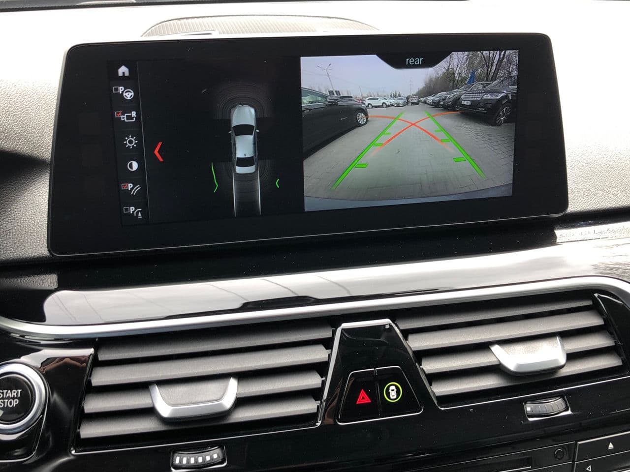 2017 BMW 530e — Miniatură 13