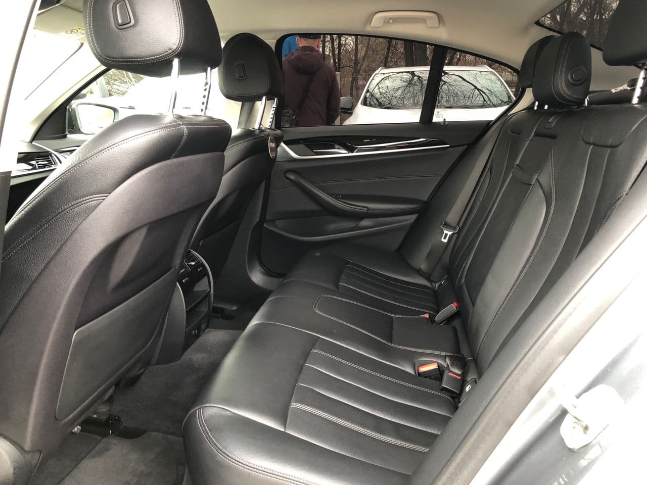 2017 BMW 530e — Miniatură 9