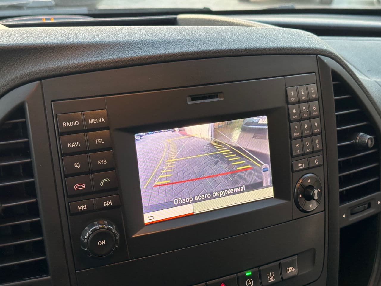 2017 Mercedes Vito — Miniatură 9