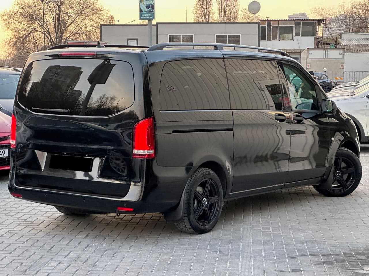 2017 Mercedes Vito — Miniatură 3