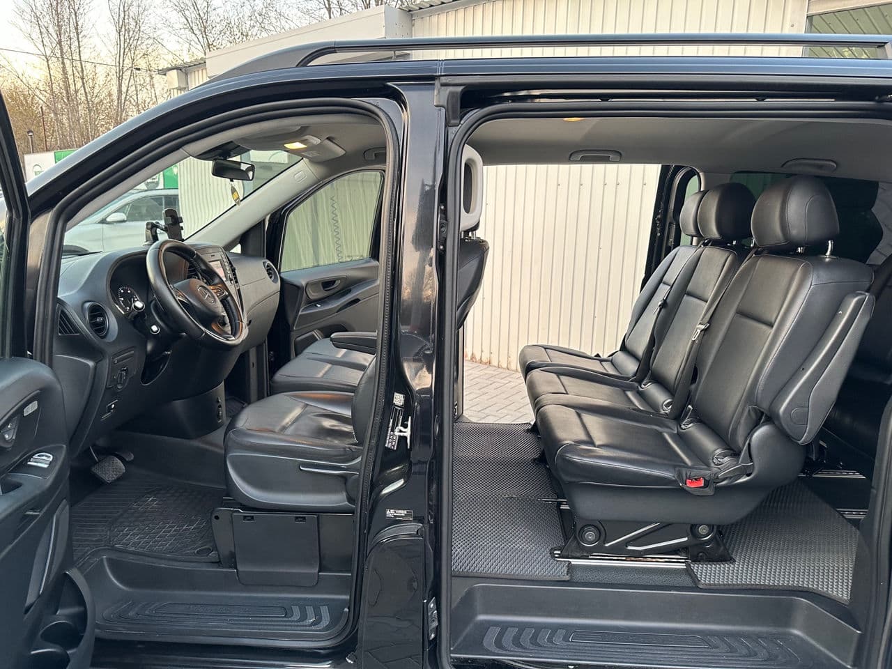 2017 Mercedes Vito — Miniatură 6