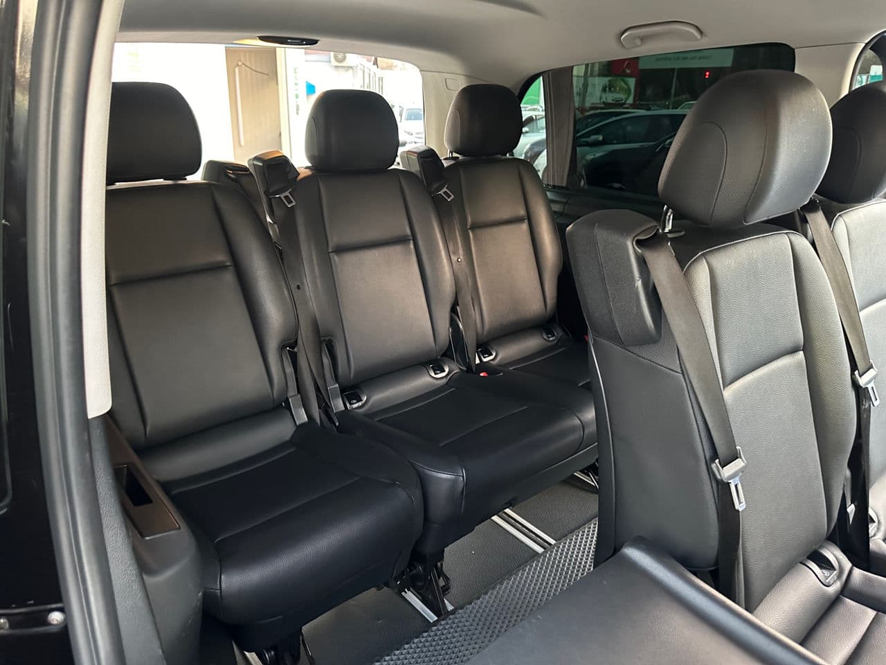 2017 Mercedes Vito — Miniatură 17