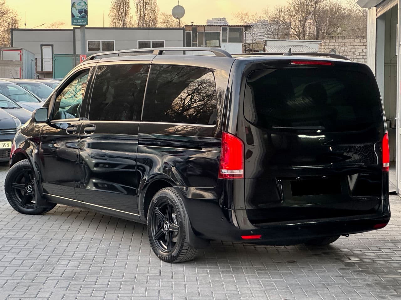 2017 Mercedes Vito — Miniatură 2