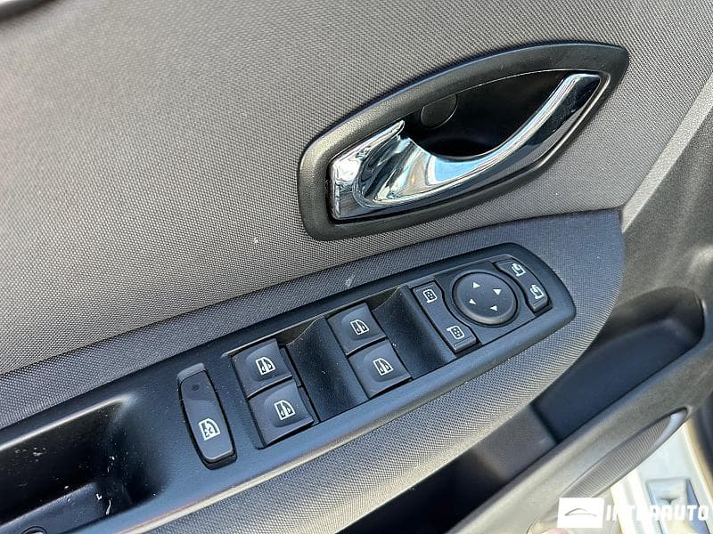 2015 Renault Scenic — Miniatură 7