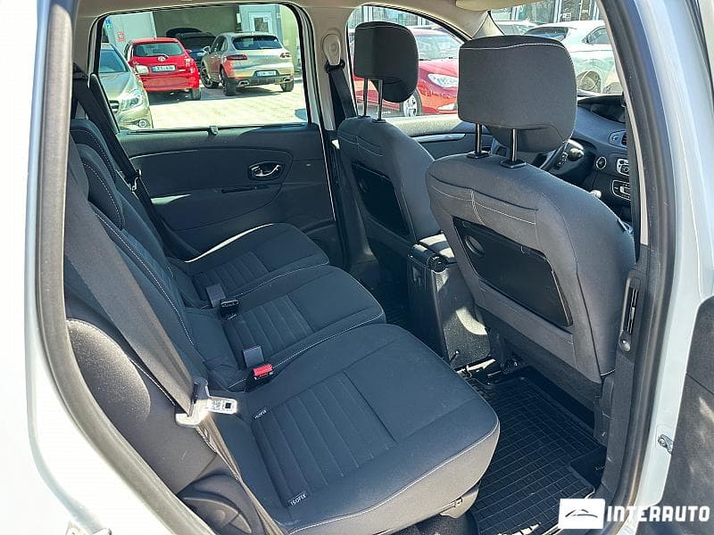 2015 Renault Scenic — Miniatură 23