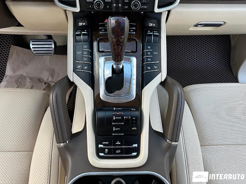 2011 Porsche Cayenne S Hybrid — Miniatură 12