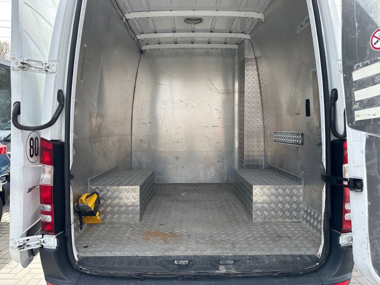 2017 Mercedes Sprinter — Miniatură 18