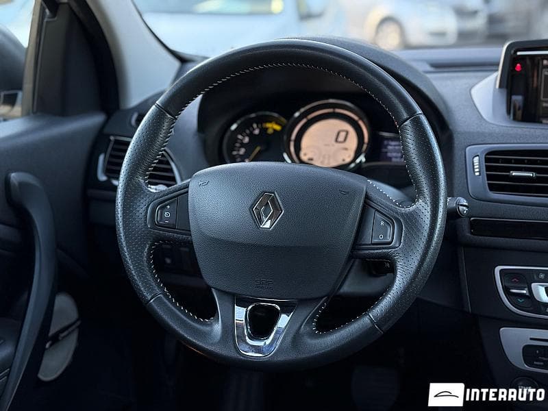 2015 Renault Megane — Miniatură 11