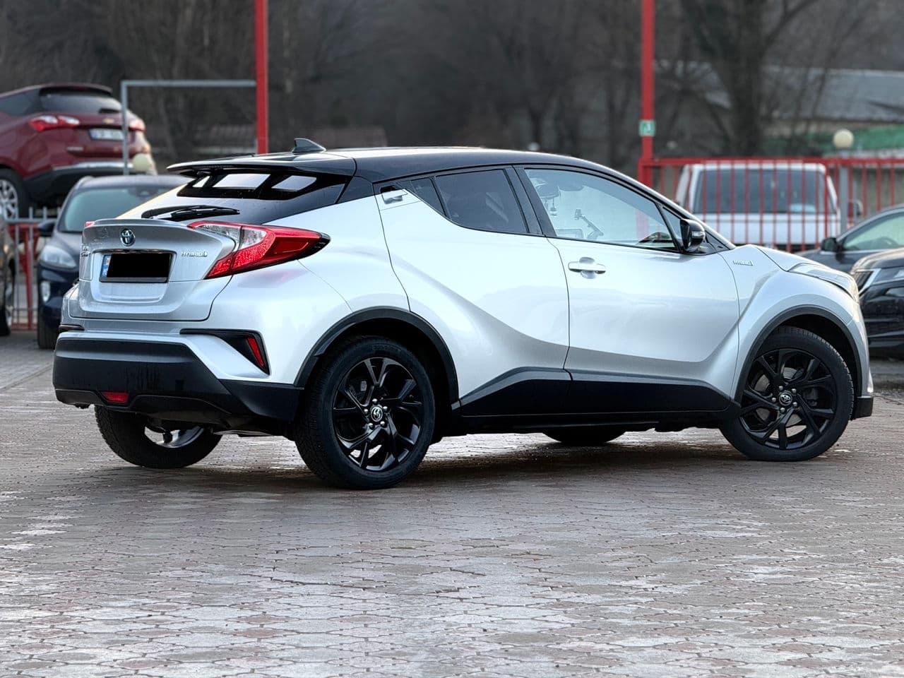 2018 Toyota C-HR — Miniatură 3