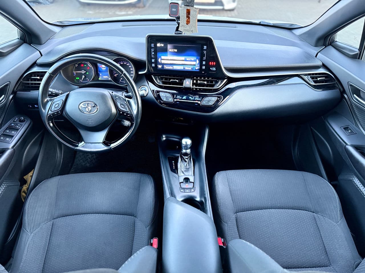 2018 Toyota C-HR — Miniatură 7