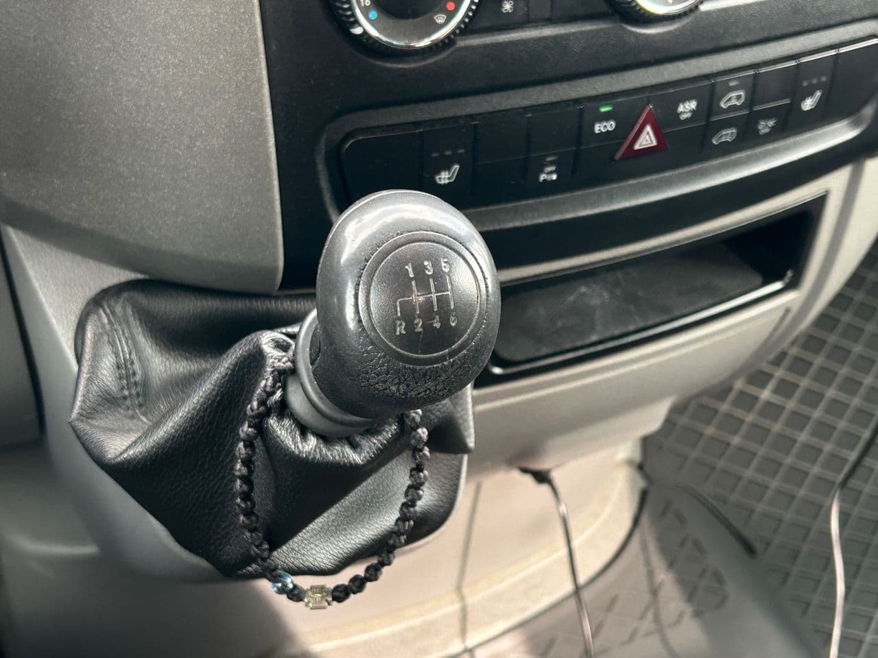 2018 Mercedes Sprinter — Miniatură 13