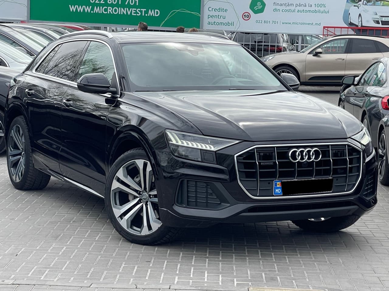 2018 Audi Q8 — Miniatură 2