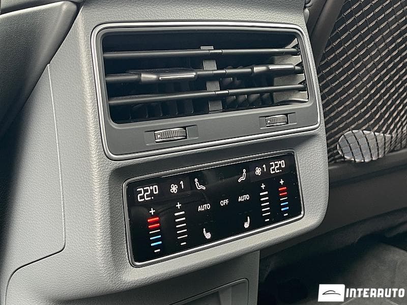 2018 Audi Q8 — Miniatură 19
