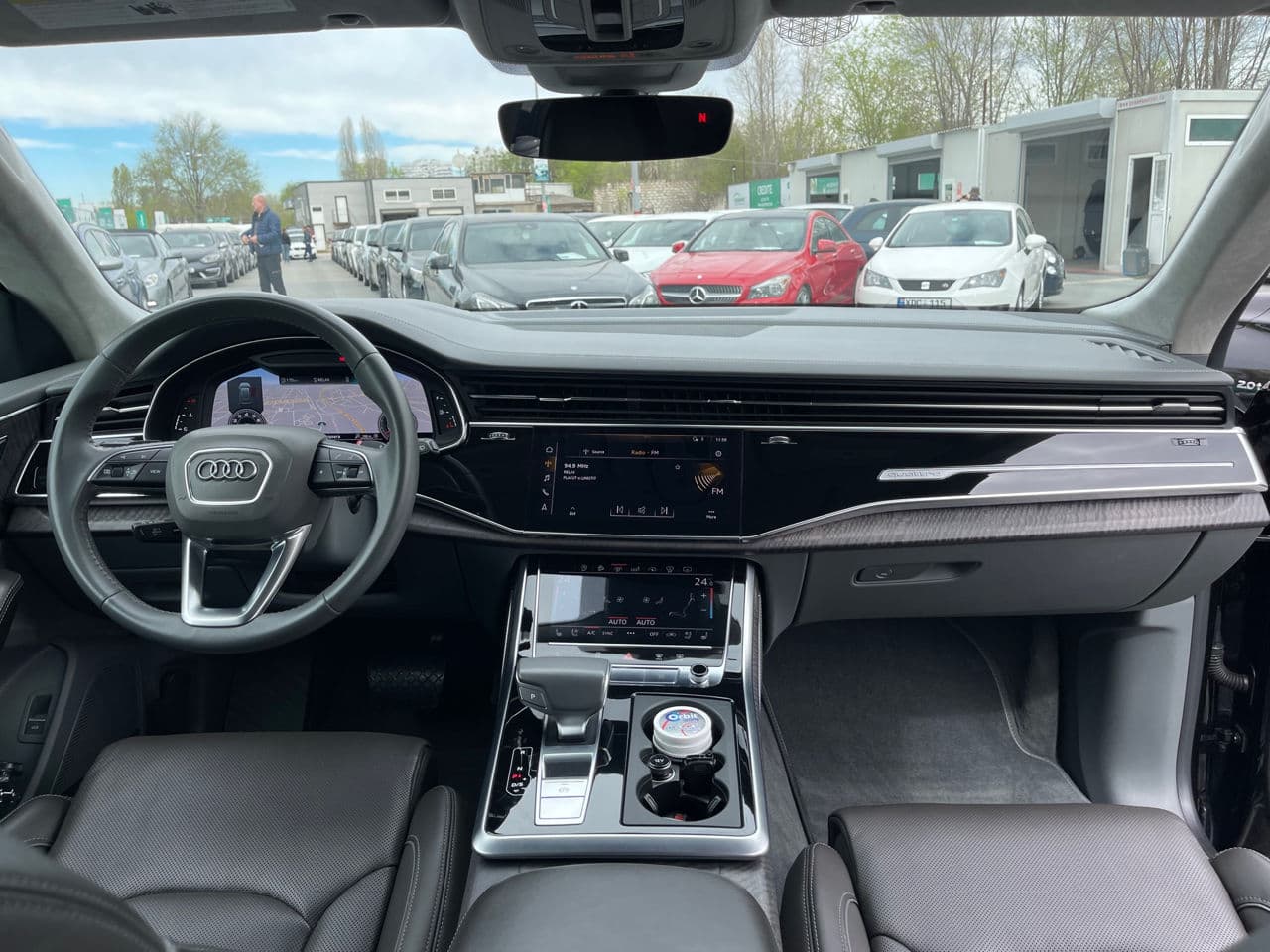 2018 Audi Q8 — Miniatură 9