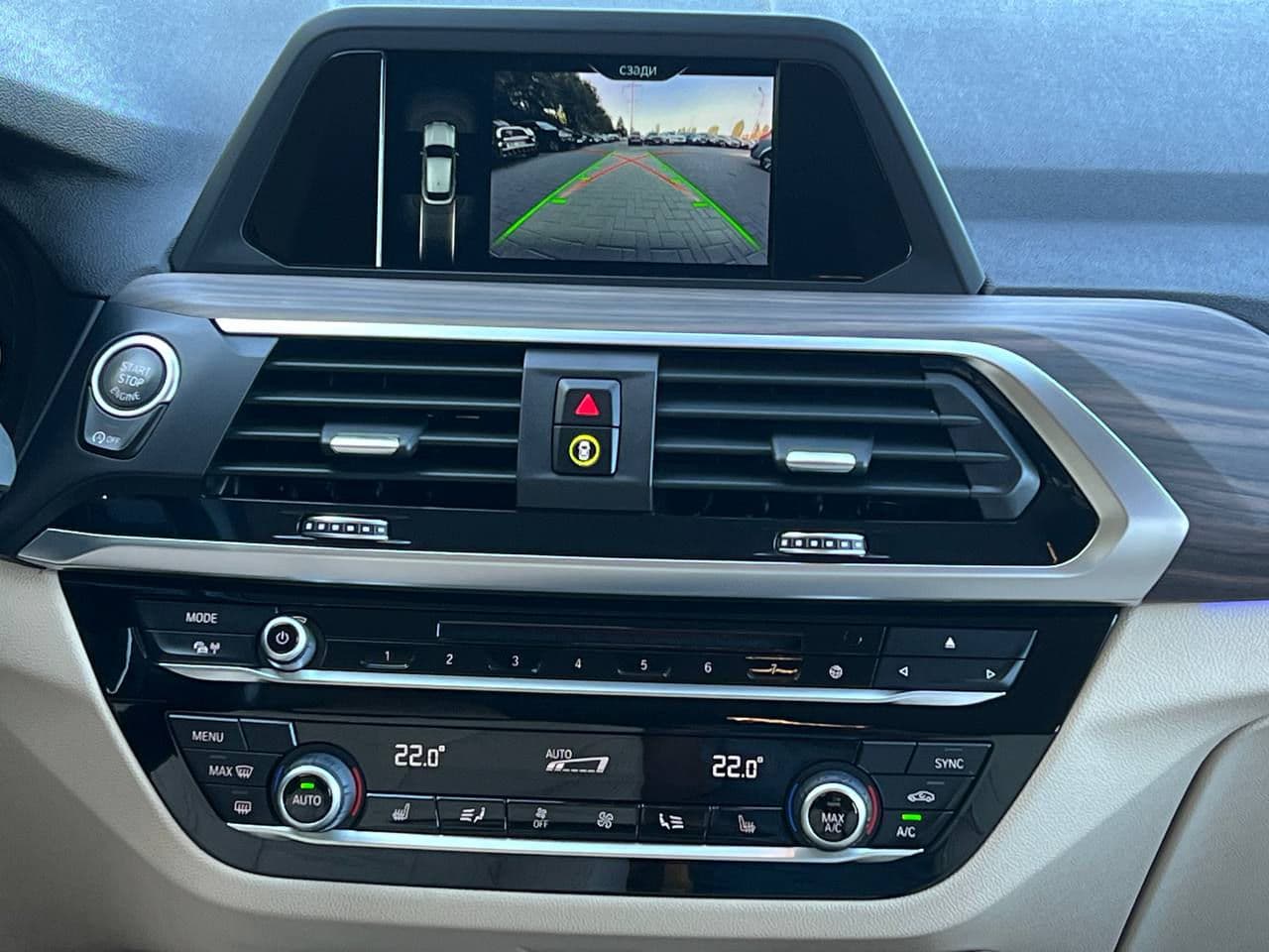 BMW X4 2.0D 2019 — Миниатюра 13
