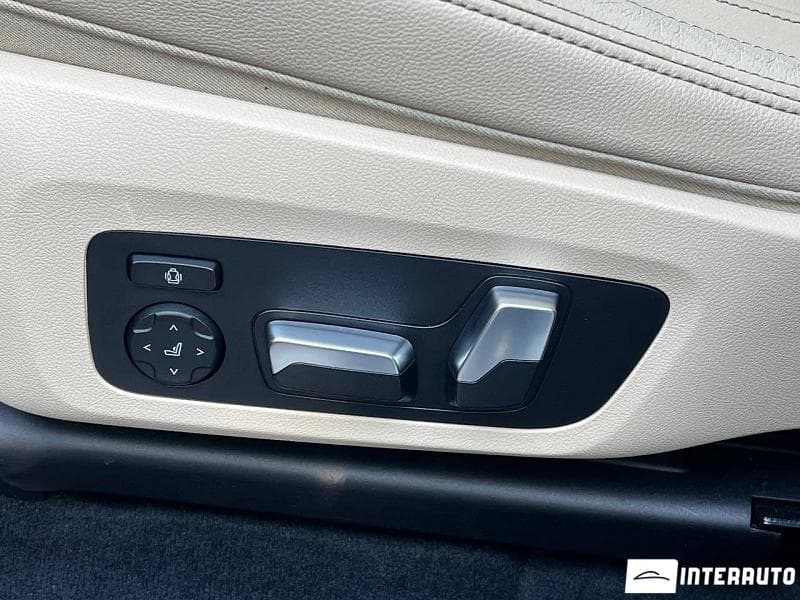BMW X4 2.0D 2019 — Миниатюра 23