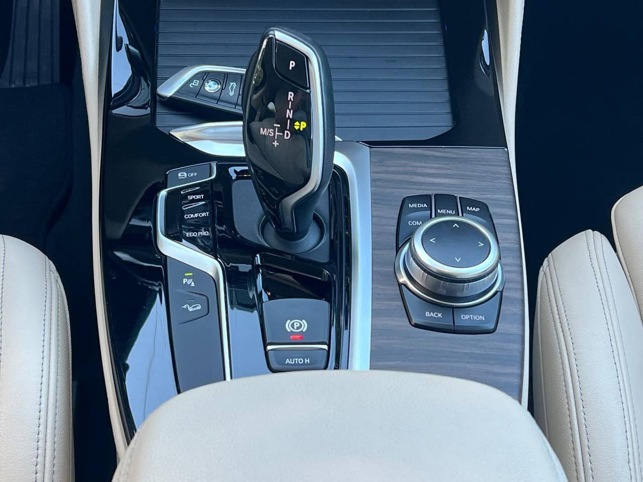 BMW X4 2.0D 2019 — Миниатюра 16