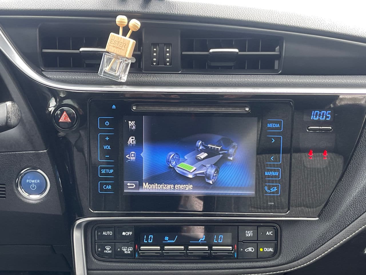 2015 Toyota Auris — Miniatură 10