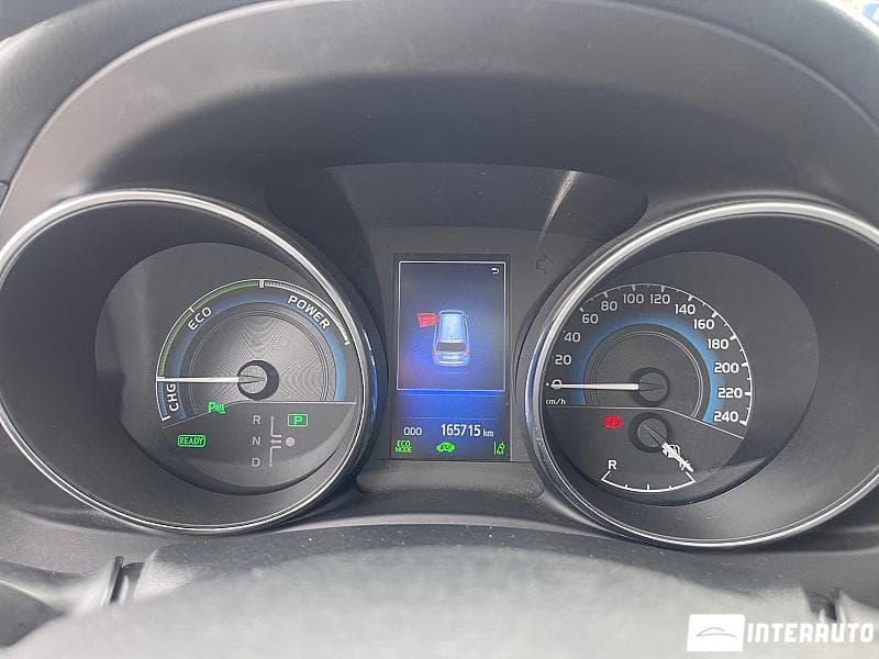 2015 Toyota Auris — Miniatură 9