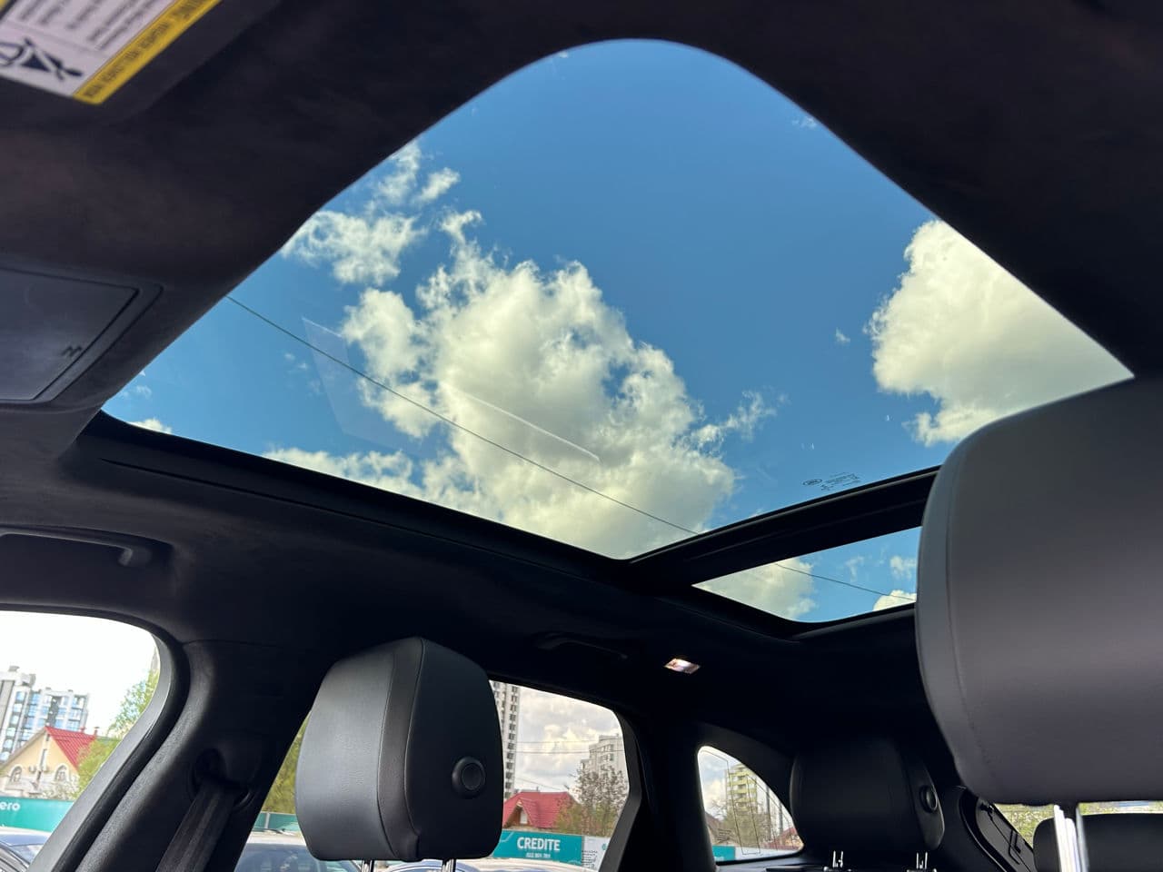 2018 Jaguar F-Pace — Miniatură 17