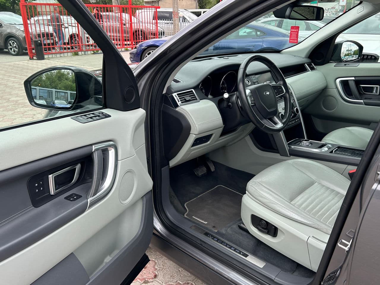 2015 Land Rover Discovery Sport — Miniatură 6