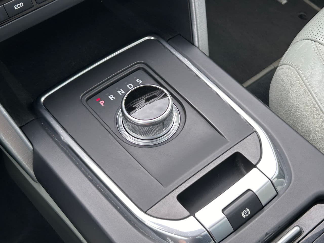 2015 Land Rover Discovery Sport — Miniatură 15