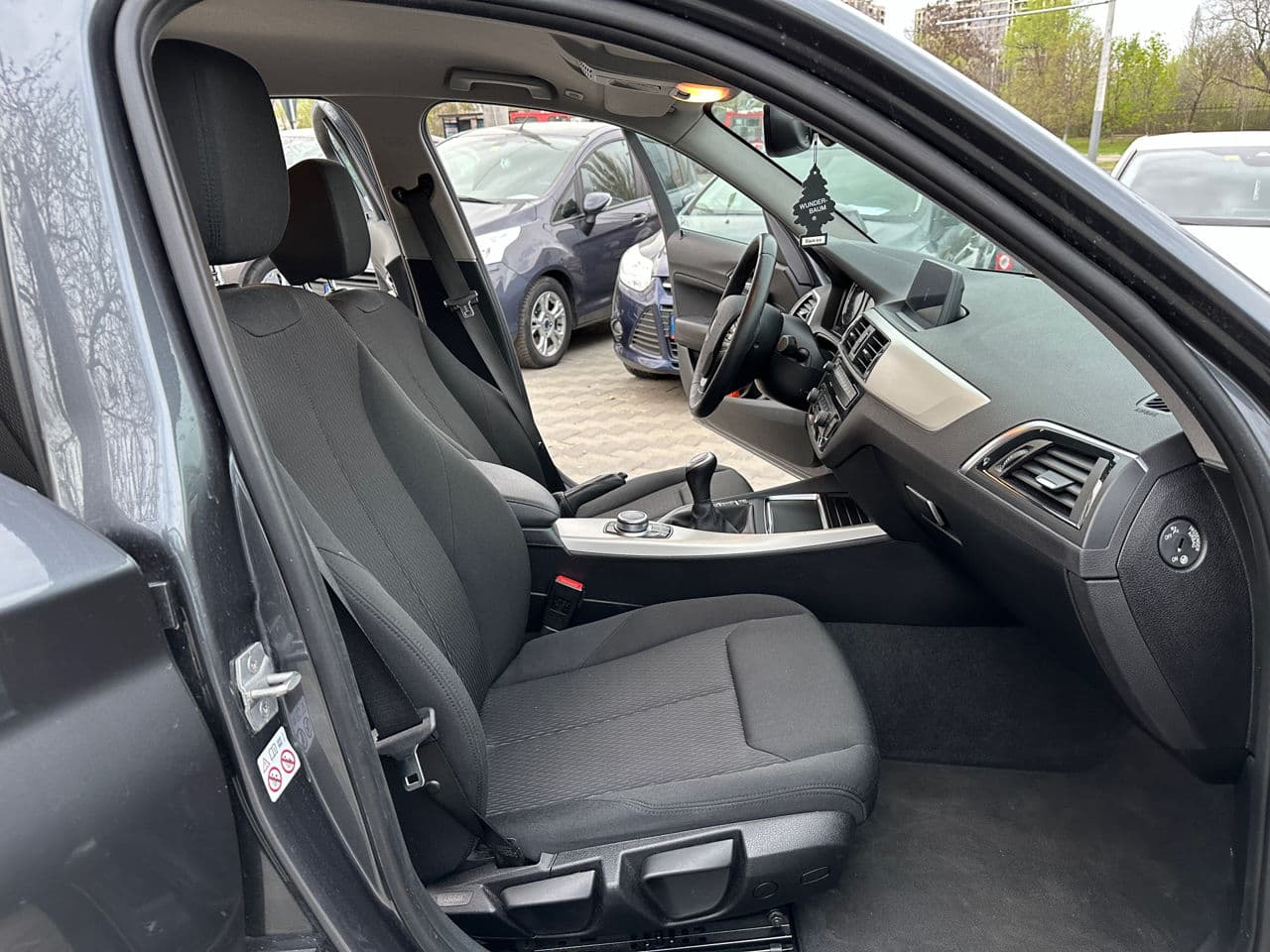 2019 BMW 116 — Miniatură 15