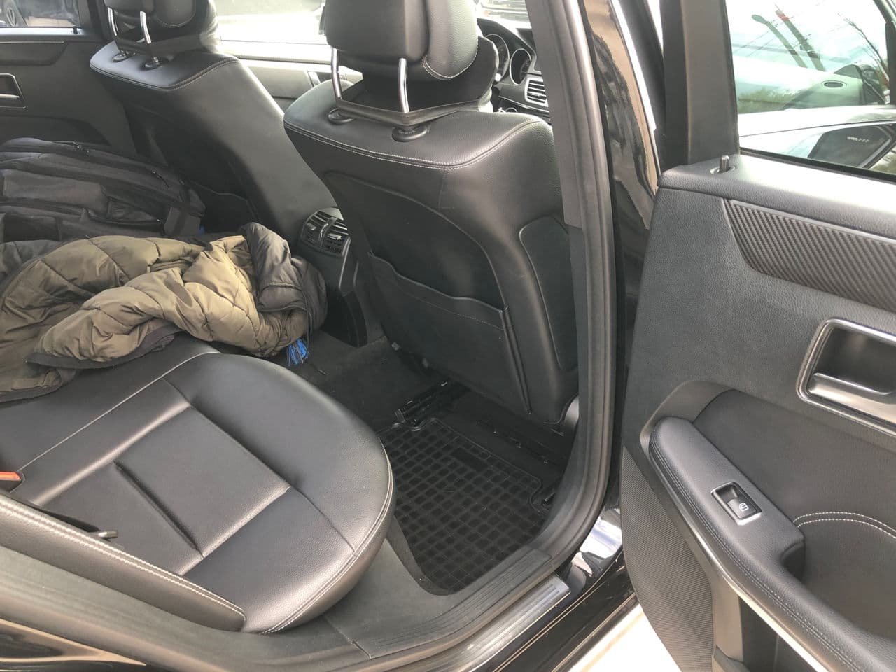 2015 Mercedes E 200 — Miniatură 14