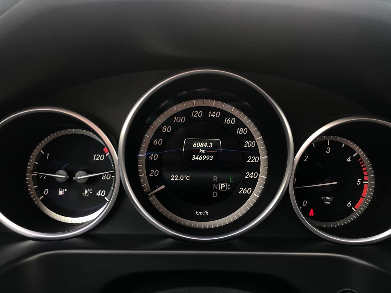 2015 Mercedes E 200 — Miniatură 7