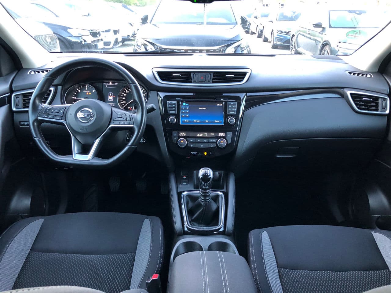 2017 Nissan Qashqai — Miniatură 6