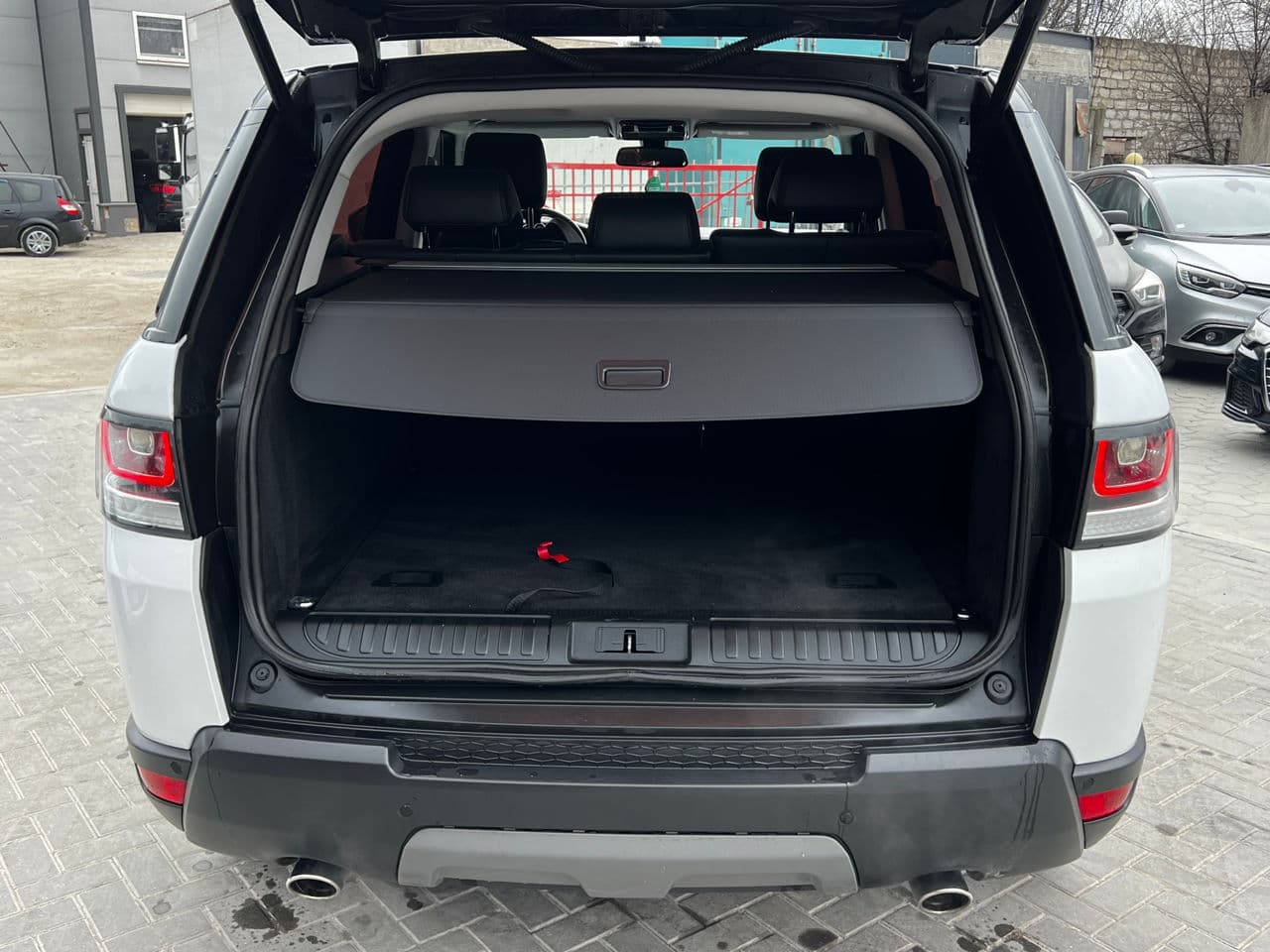 2014 Land Rover Range Rover Sport — Miniatură 18