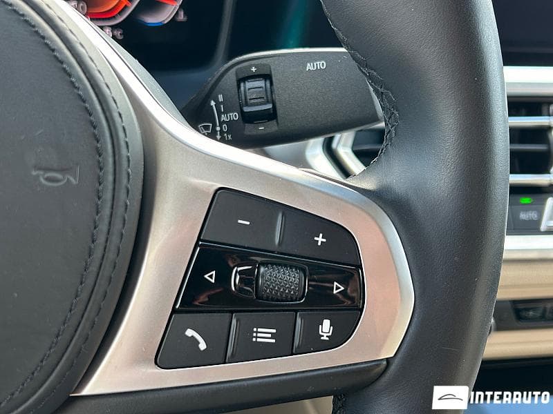 2019 BMW 318 — Miniatură 10