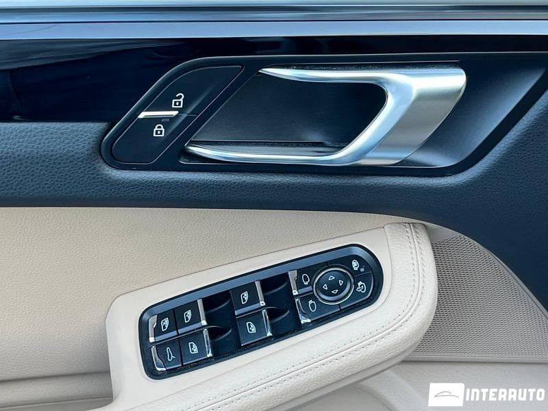 2021 Porsche Macan — Miniatură 17